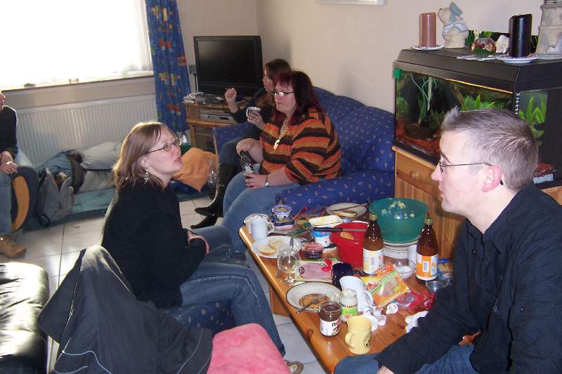 Burgfest 08 033.jpg - man/frau fangen wieder an zu leben